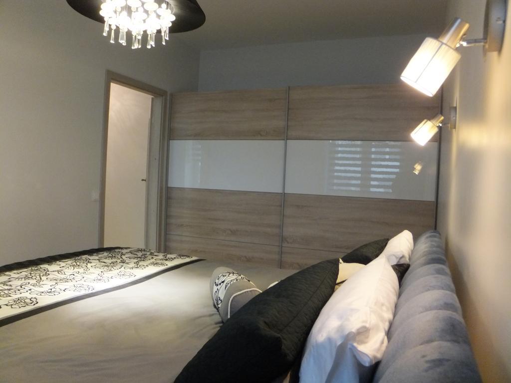 Siauliai Apartments - Traku Zimmer foto